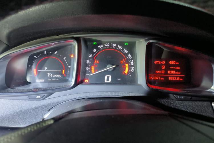 Used DS 6 2014 1.6T Luxury Edition THP160
