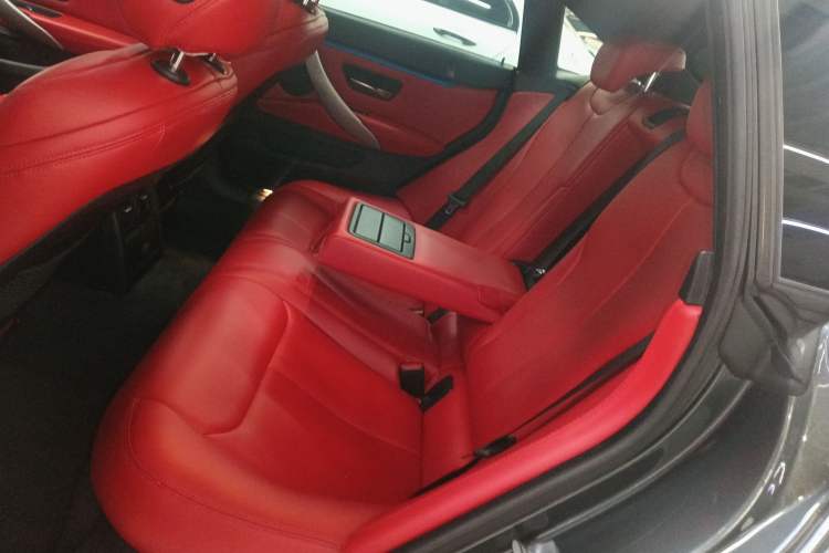 Used BMW 4 Series 2017 425i Gran Coupe Leading Model with M Sport Package Left Rear Seat