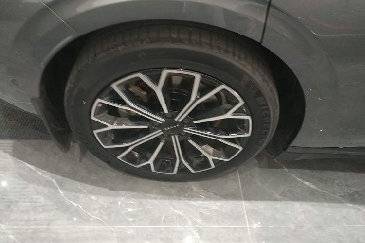 Used Zeekr 007 2024 Rear-Drive Enhanced Version 100 kWh