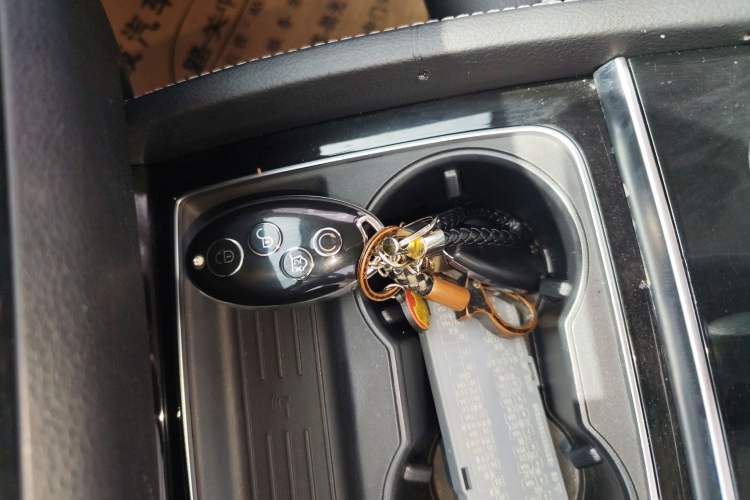 Used BYD Song MAX 2019 1.5T Automatic Smart Connect ZhiLian RuiDong 6-Seater China V Standard
