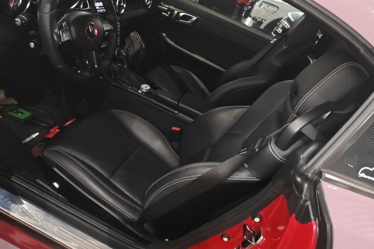 Used Mercedes-Benz SLK-Class 2011 SLK 200 Fashion Model
