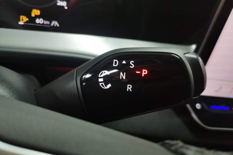 Used Volkswagen Teramont 2025 Tiguan Pro 450TSI Four-Wheel Drive Summit Edition Gear Lever