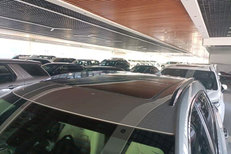 Used Cadillac XT5 2022 2.0T Four-Wheel Drive Luxury Version (Hummingbird Edition)
