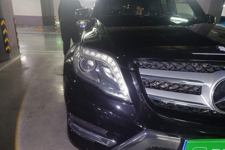 Used Mercedes-Benz GLK-Class 2015 GLK 260 4MATIC Fashion Edition Ultimate Version
