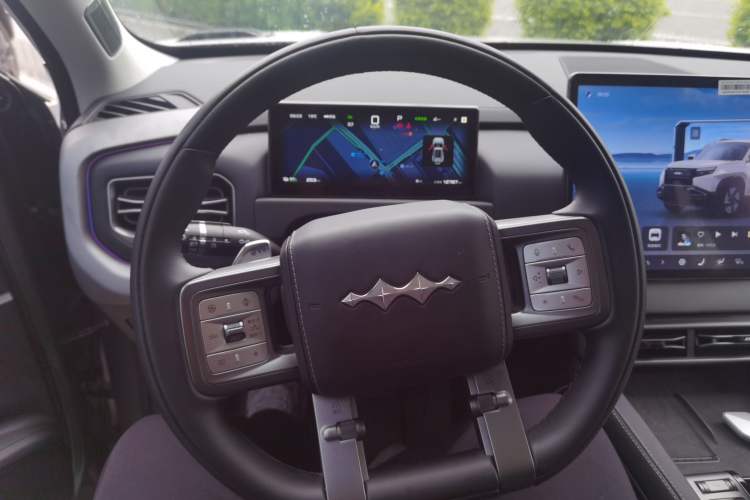 Used Formula Leopard Titanium 3 2025 501KM All-Wheel Drive Intelligent Driving Ultra Version