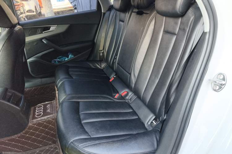 Used Audi A4L 2017 Plus 40 TFSI Ambition Model Left Rear Seat