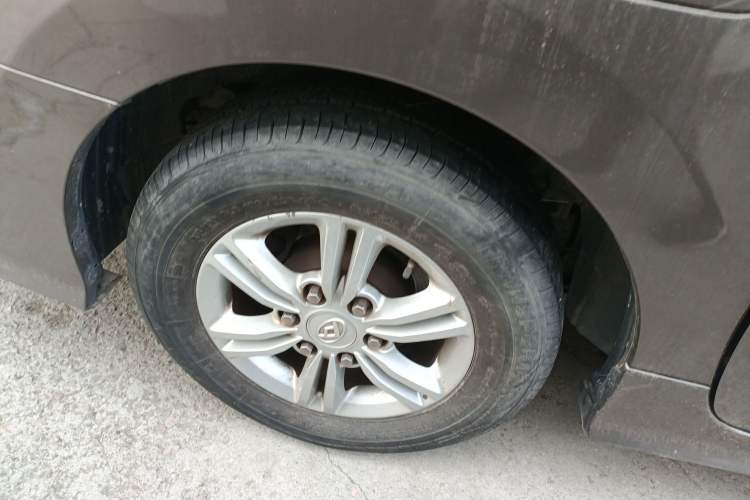 Used SAIC MAXUS G10 2021 2.0T Automatic Elite Edition Diesel 7-Seater
