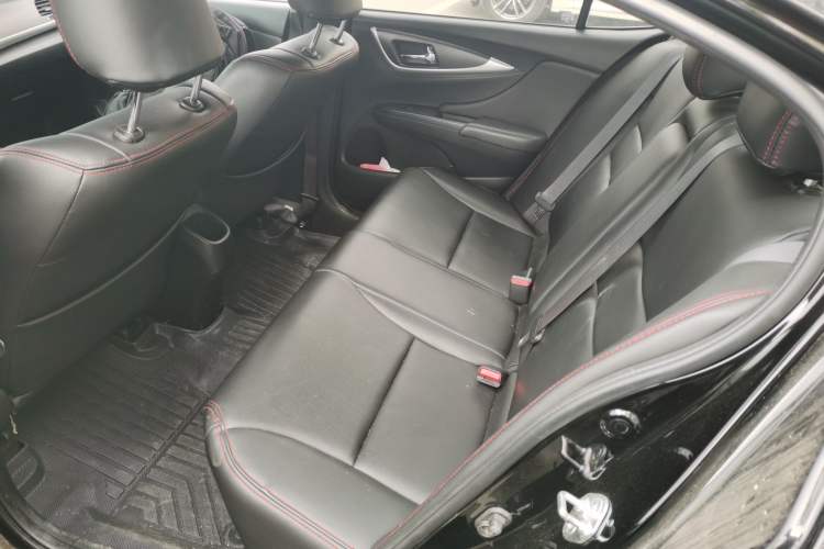 Used Honda Crider 2016 1.8L CVT Luxury Edition
