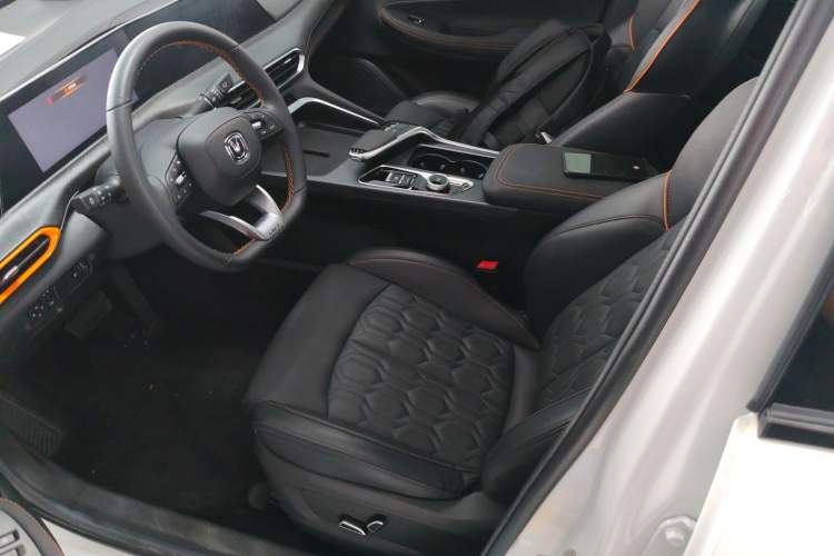 Used Changan UNI-T 2022 1.5T Prestige Version