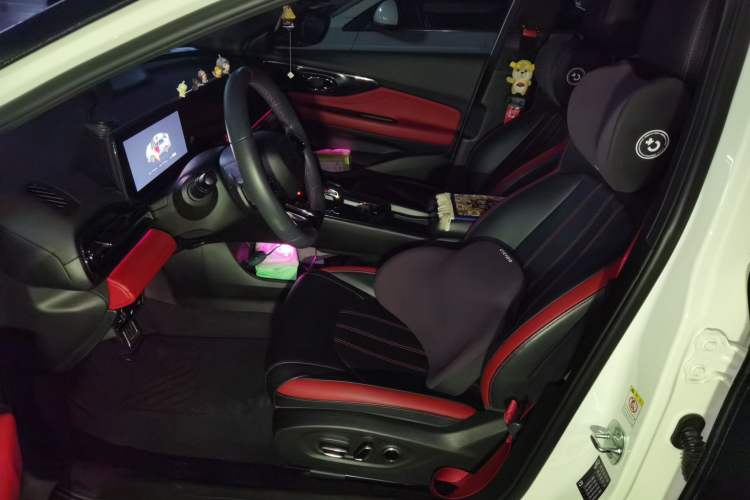 Used GAC Trumpchi EMPOW 2021 270T DCT J16 Version Left Front Seat