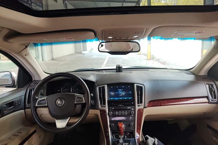 Used Cadillac SLS Seville 2010 3.0L Elite Edition Headliner