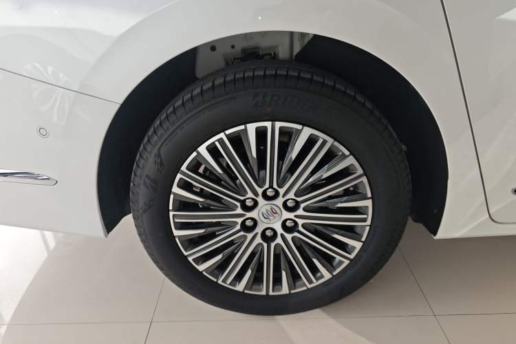 Used Buick GL8 New Energy 2024 Lu Zun Luxury Edition 6-Seater