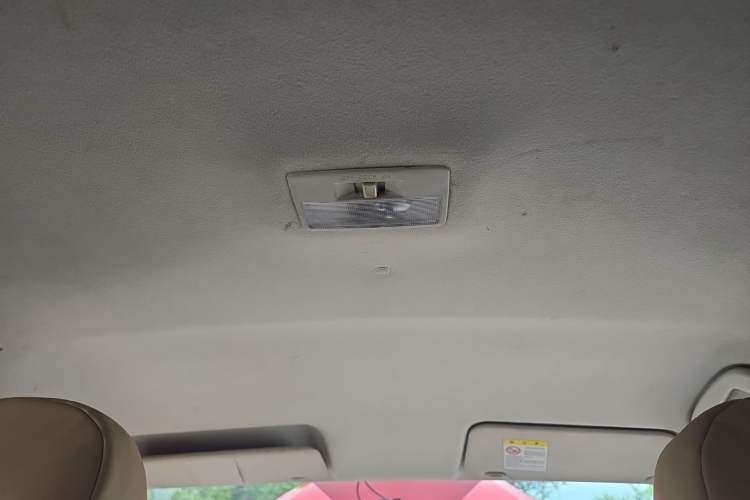 Used Mazda 2 2011 XuanDong 1.5L Automatic Fashion Edition Headliner