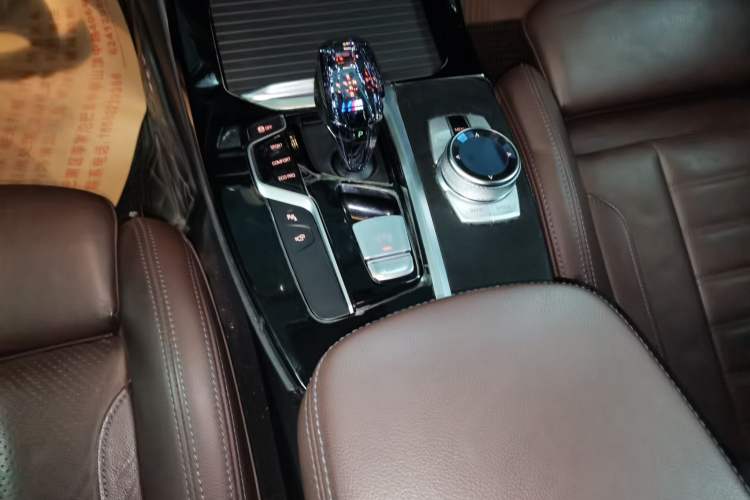 Used BMW iX3 2021 Leading Type
