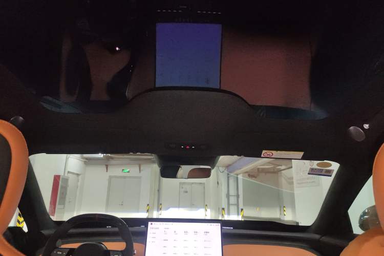 Used Xiaomi Auto YU7 2025 Ultra-Long Range High-Performance All-Wheel-Drive Max Edition
