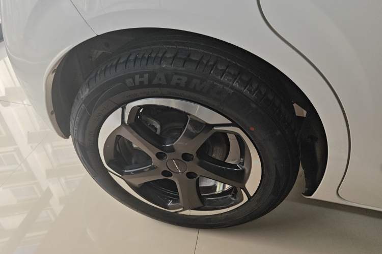 Used Dongfeng NAMMI 01 2024 430 Plus Smart+ Exterior 5