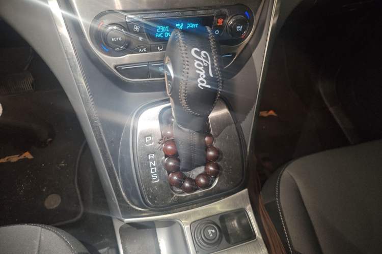 Used Ford Kuga 2015 1.5L GTDi Two-Wheel-Drive Comfort Model