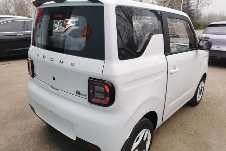 Used Geely Galaxy Panda 2025 210 km – Yuanqi Bear
