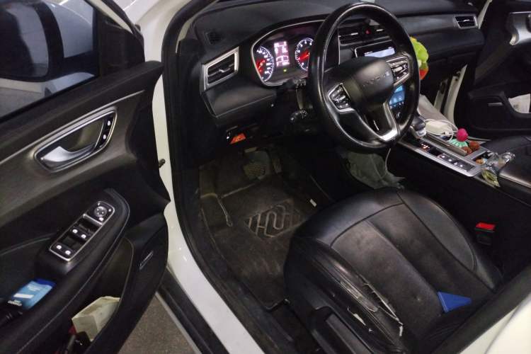 Used Roewe RX5 2020 PLUS 300TGI Automatic Ali New Year Special Edition
