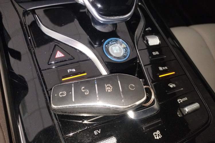 Used BYD Qin PLUS 2024 HONOR Edition DM-i 55KM Leading Model