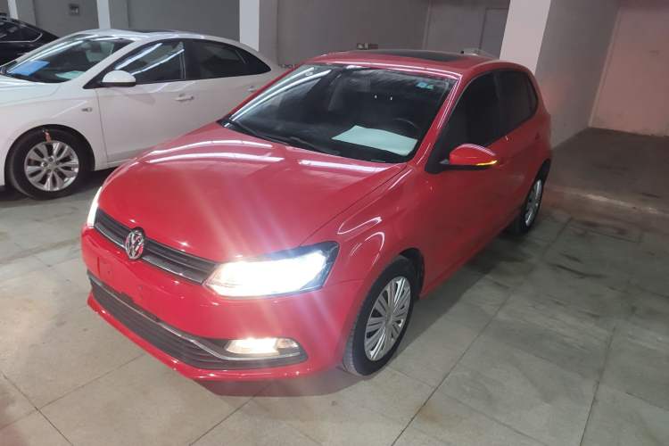 Used Volkswagen Polo 2016 1.6L Automatic Comfort Model