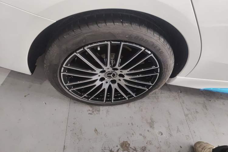 Used Mercedes-Benz C-Class 2023 Restyled C 260 L Sport Edition