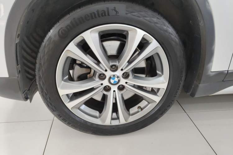 Used BMW X1 New Energy 2020 xDrive30Le Premium Edition Left Front Wheel Hub