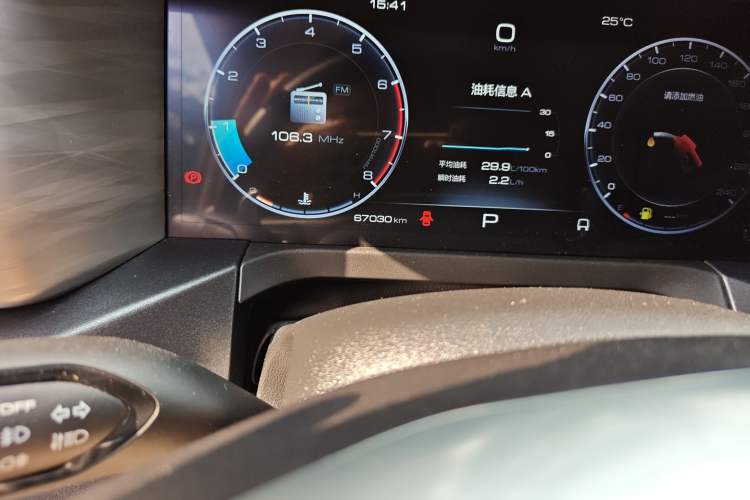 Used Tank 300 2023 City Edition 2.0T—Stylish as Ever Odometer Close Up