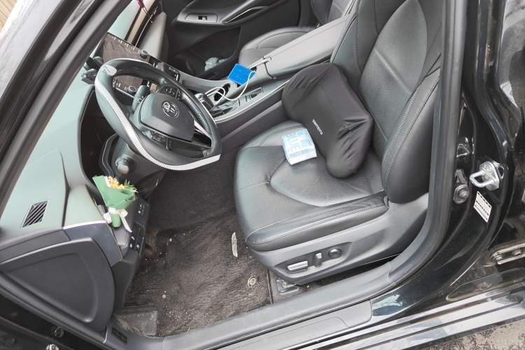 Used Toyota Avalon 2019 2.0L Luxury Edition China VI Standard