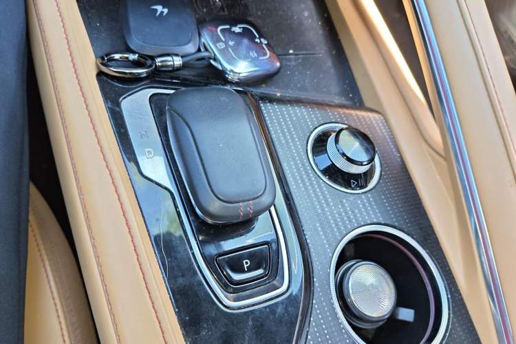 Used Zeekr 001 2021 Ultra-Long Range Single-Motor WE Edition Gear Lever