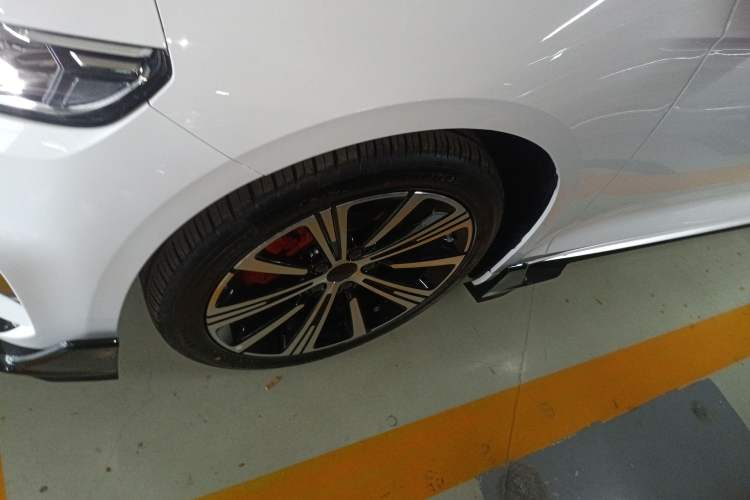 Used Geely Auto Preface 2025 Dongfang Yao 1.5TD Kunlun Edition
