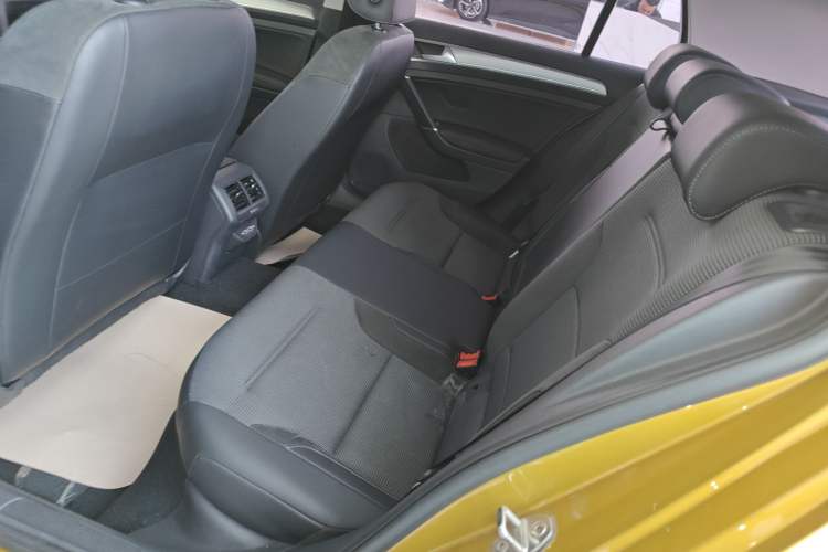 Used Volkswagen Golf 2019 280TSI DSG Comfort Version China V Standard
