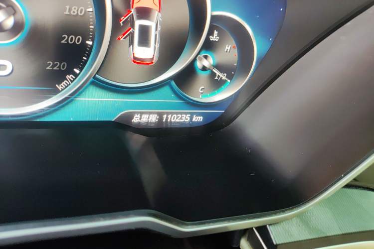 Used Zotye T700 2017 1.8T Dual-Clutch Prestige Model
