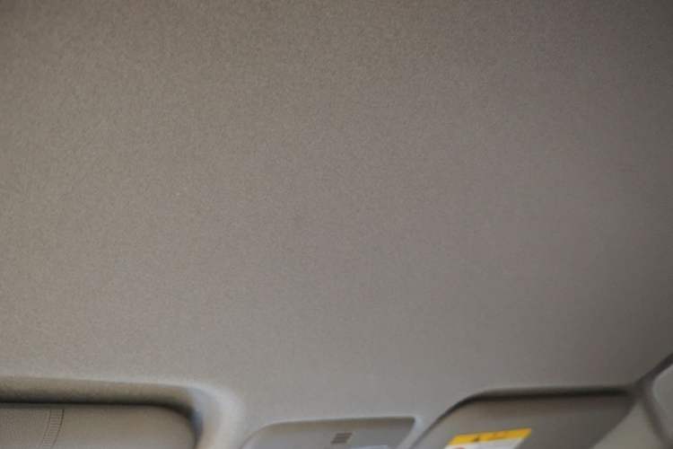 Used Toyota YARiS L Zhi Xuan 2016 Revised 1.5E CVT Charming Edition Headliner