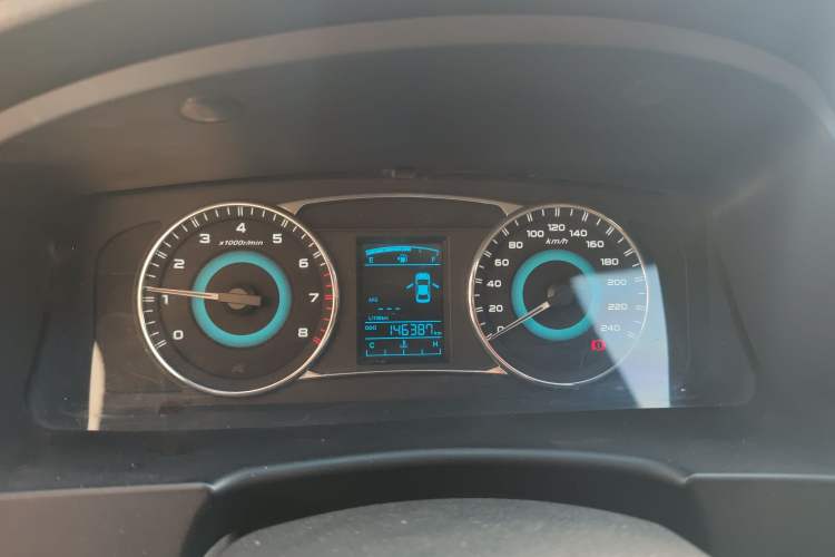 Used Geely Auto Vision 2015 1.5L Manual Happiness Edition