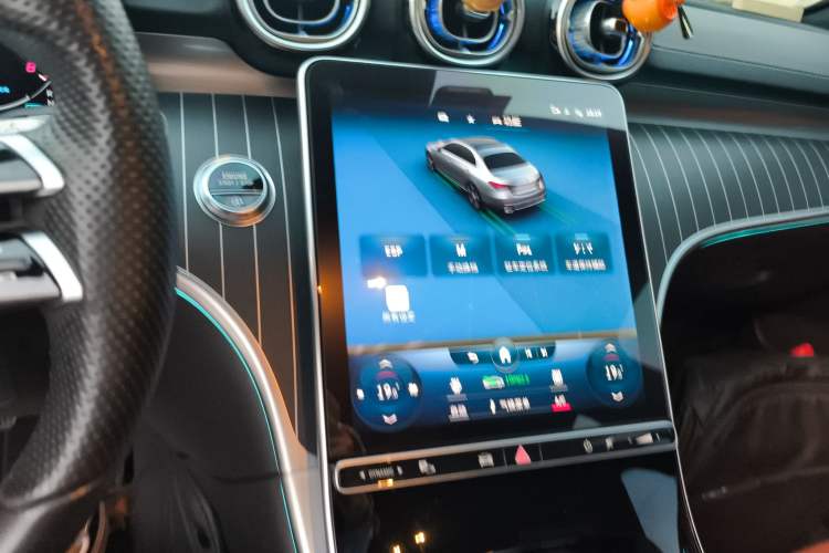 Used Mercedes-Benz C-Class 2022 Restyled C 260 L Sport Edition Audio And AC Panel