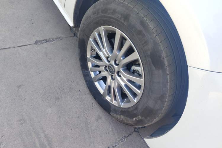 Used Toyota SIENNA 2023 2.5L Hybrid Comfort Edition