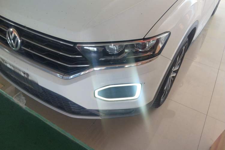 Used Volkswagen T-ROC 2019 280TSI DSG Two-Wheel Drive Comfort Version China VI Standard