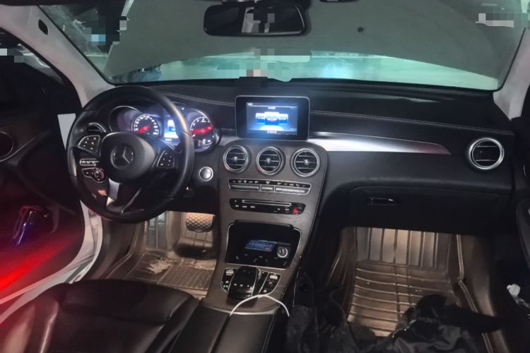 Used Mercedes-Benz GLC 2016 GLC 300 4MATIC Dynamic Model