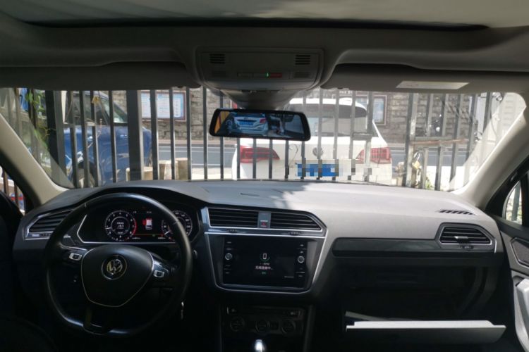 Used Volkswagen Tiguan 2018 330TSI All-Wheel-Drive Innovation Model
