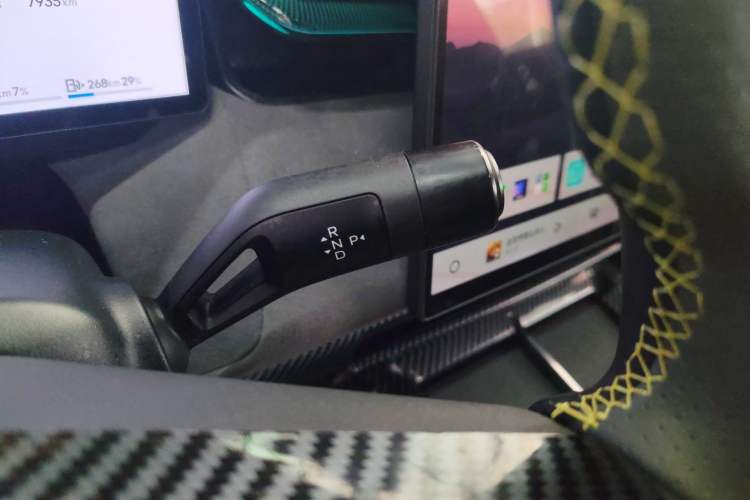 Used Lynk & Co 08 EM-P 2025 120km Long-Range Pro
