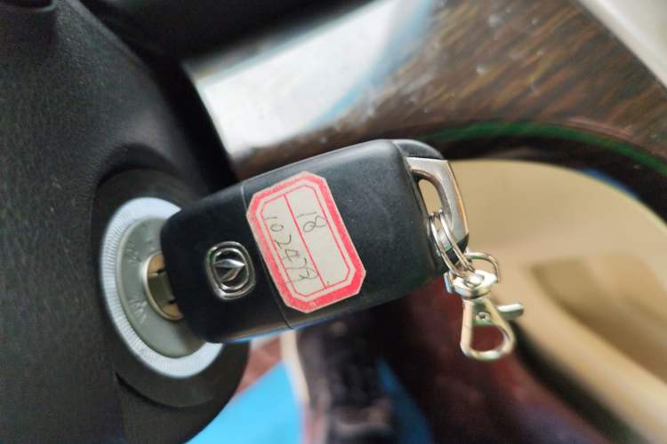 Used Changan Raeton 2016 1.8T Automatic Smart Enjoyment Deluxe Model
