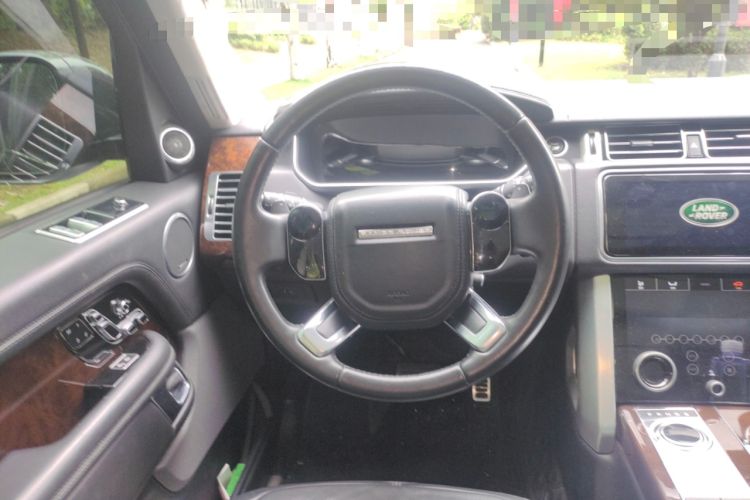 Used Land Rover Range 2020 3.0 L6 Long-Wheelbase Legacy Steering Wheel
