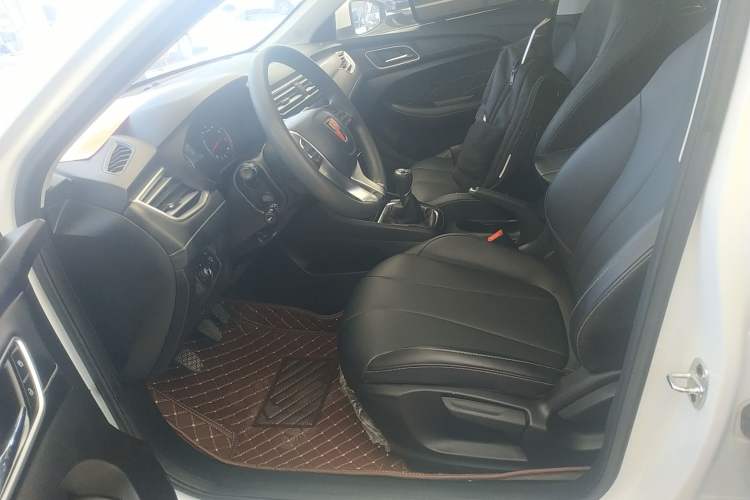 Used Roewe i5 2019 1.5L Manual 4G Connectable Langhao Edition
