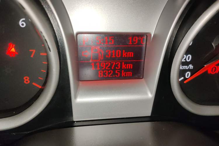 Used Ford Focus 2013 Hatchback Classic 1.8L Automatic Fashion Edition Odometer Close Up