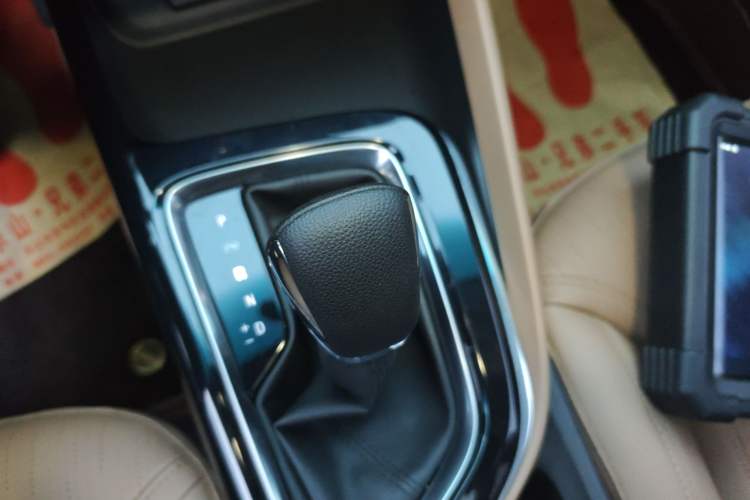 Used Buick GL6 2021 323T Mild Hybrid Connect Luxury Model
