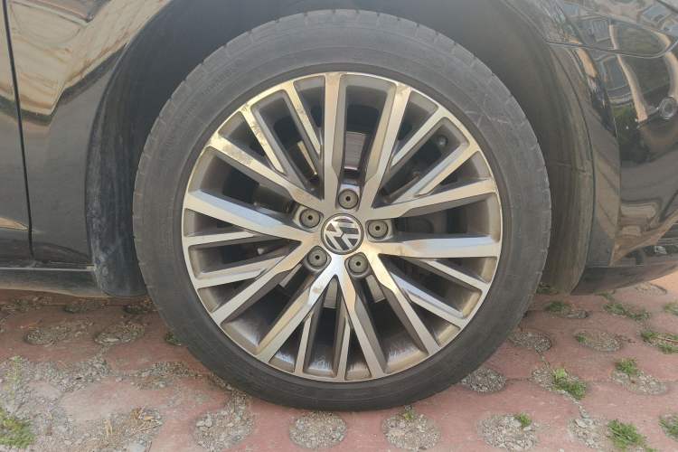 Used Volkswagen FAW-Volkswagen CC 2015 2.0 TSI Ultimate Model