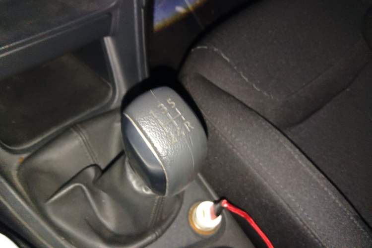 Used Peugeot 308 2013 1.6L Manual YouShang Model
