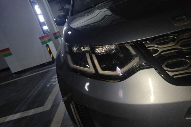 Used Land Rover Discovery Sport 2021 249 PS R-Dynamic S Performance Edition
