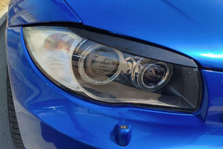 Used BMW 1 Series 2011 120i two-door coupe
